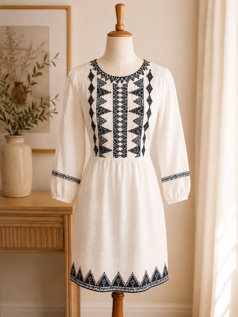 Joy Joy Embroidered Dress Ivory Size Small NWT